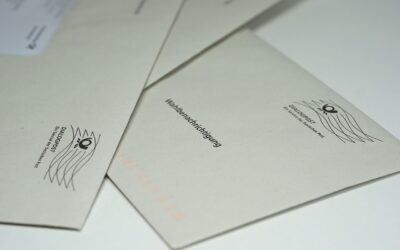 Hier können Sie den Wahlschein online beantragen.