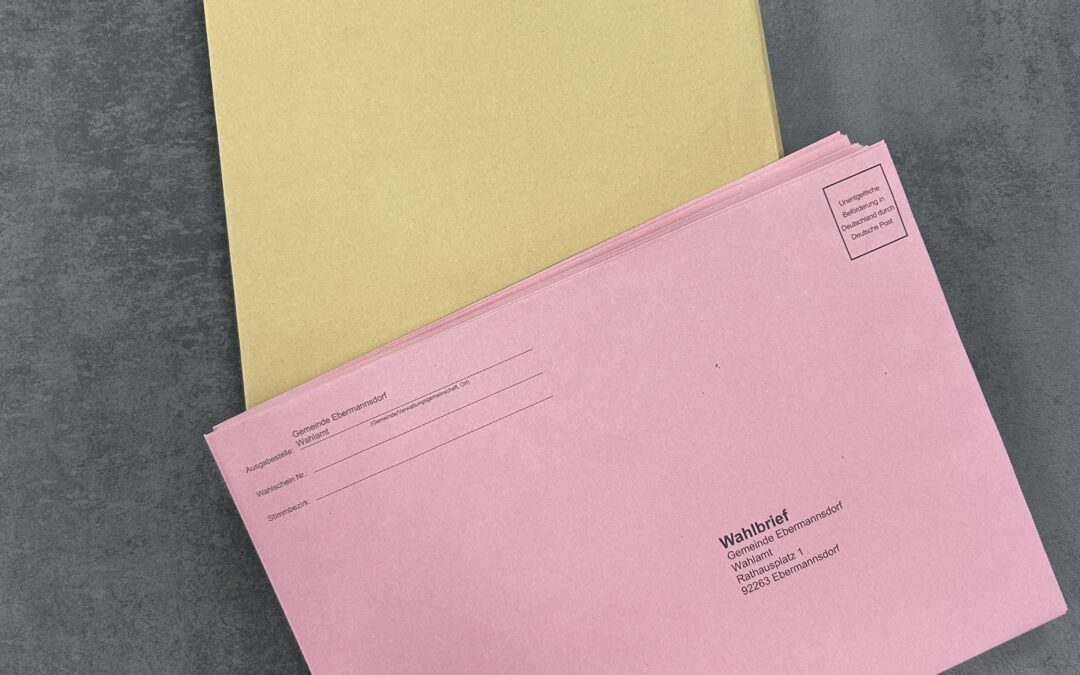 Zeigt Briefwahlunterlagen